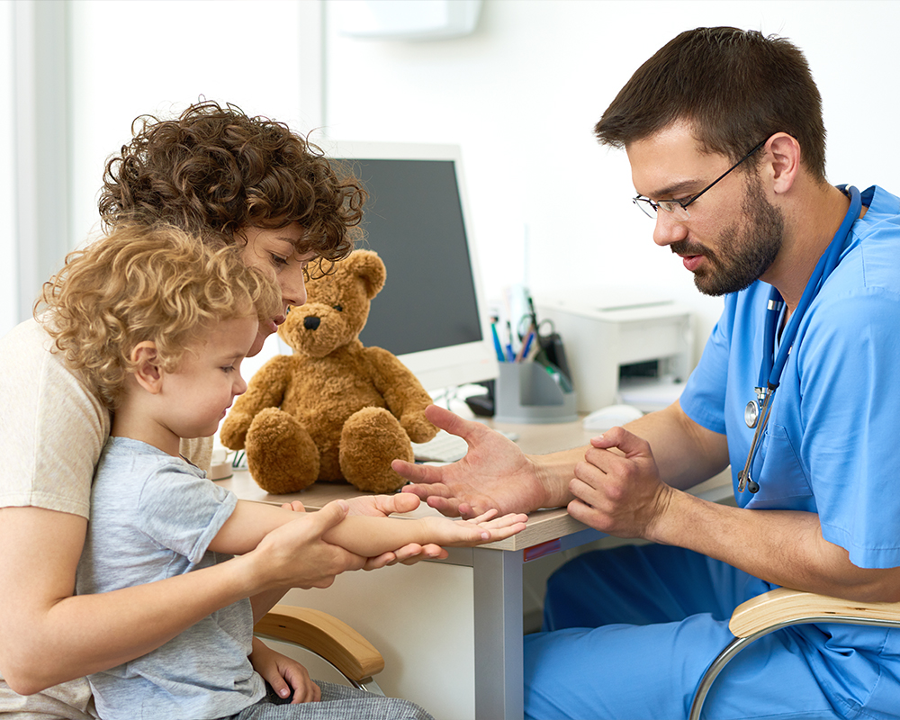 pediatric-nurse