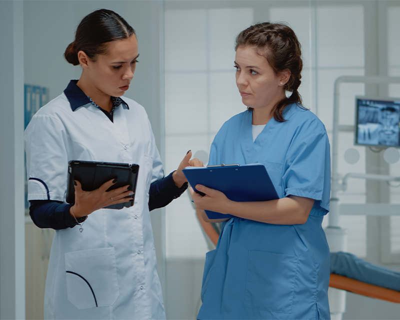 Charge Nurse vs Nurse Manager